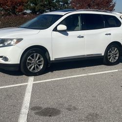 2014 Nissan Pathfinder