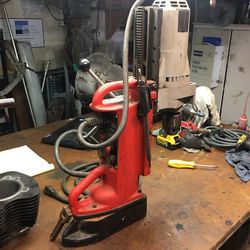 MAG DRILL   milwawkee