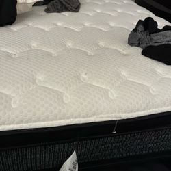 Queen Size Mattress 
