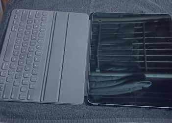 i Pad Selling Bought A While Back WRote Down Passcode Miss Place & I'm Over it Time To Sell