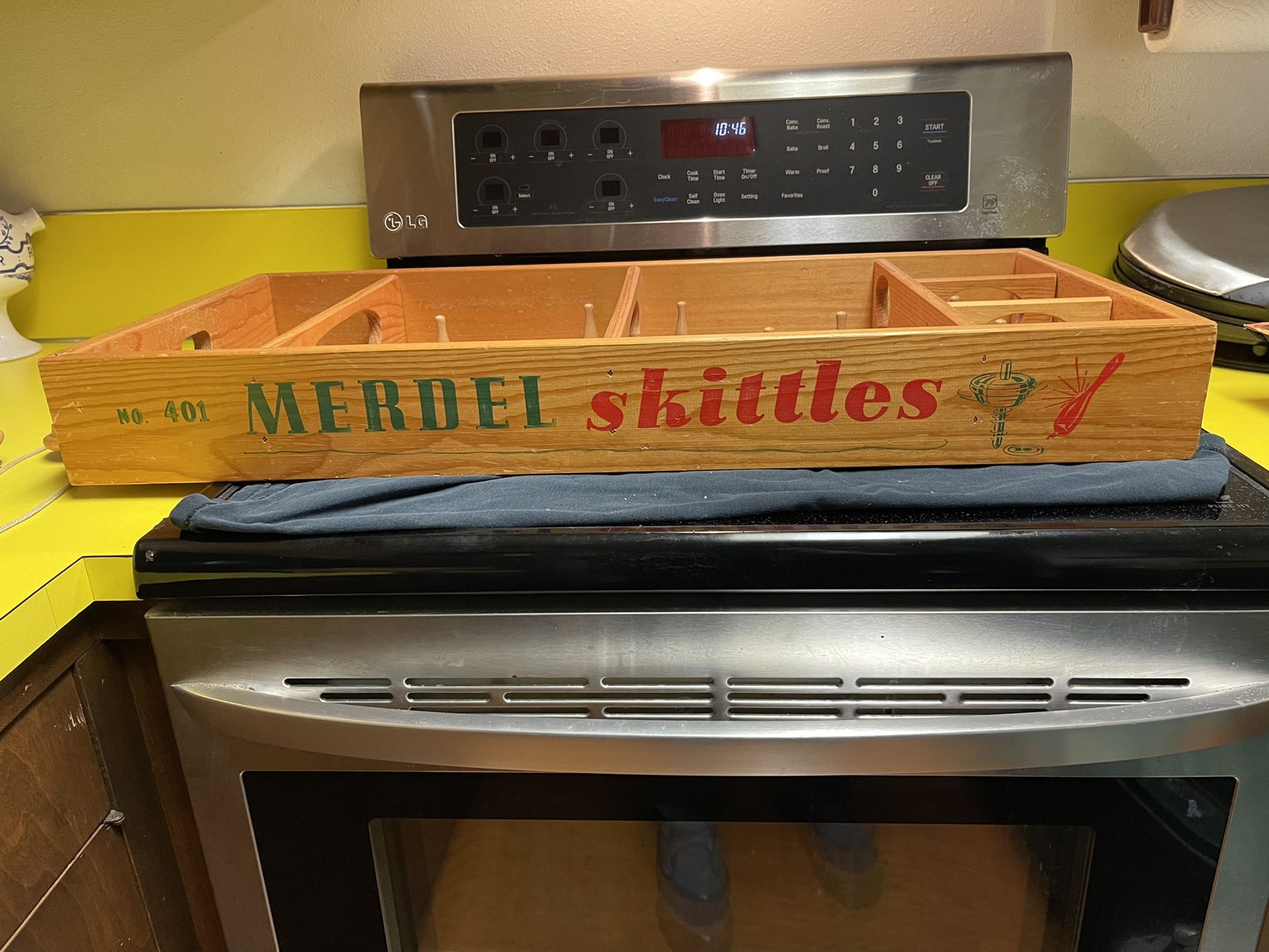 Vintage 1960s MCM Merdel Skittles spin top wooden bowling game