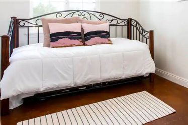 Metal and Wood Daybed Frame