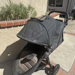 Jogging Stroller With Bassinet 