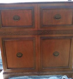 Antique/Vintage Stromberg-Carlson Phonograph (record Player & Stereo)