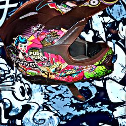 🔥 HELMET 🔥, LARGE 🔥 NEW 🔥