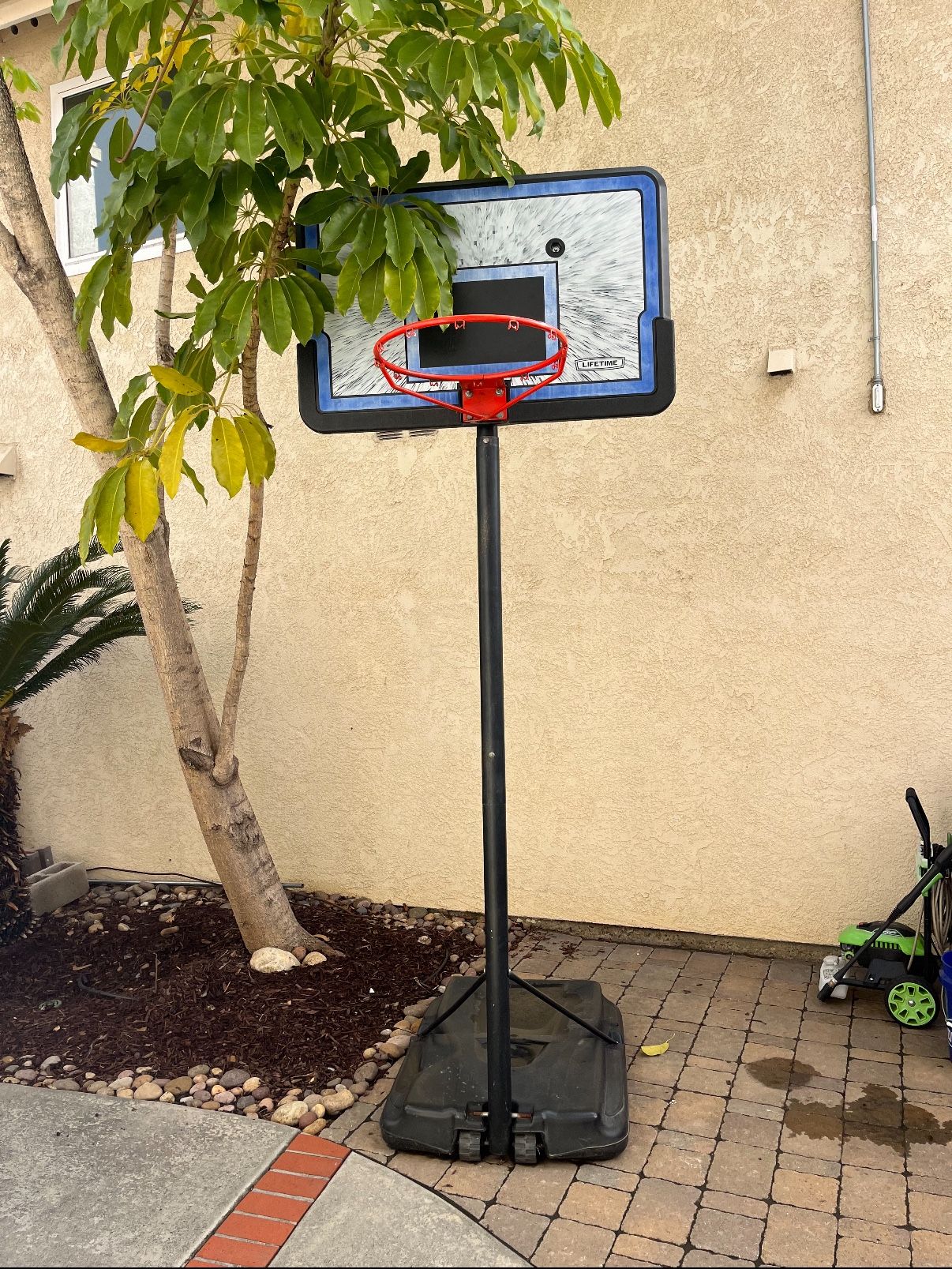 Basketball Hoop Portable -Lifetime Brand