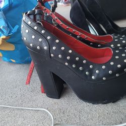 Demonias Size 10 Platform Heels Women