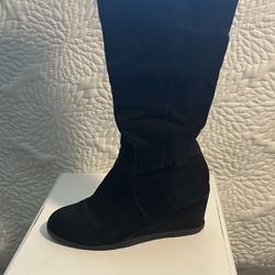 Unisa Womens Gillean Block Heel Over the Knee Boots
