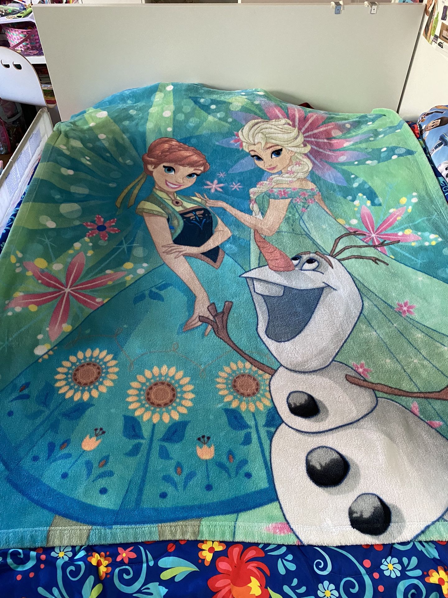 Frozen - Elsa Anna Olaf, Plush Disney Blanket
