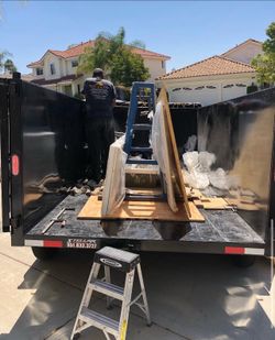 Dumpster trailer
