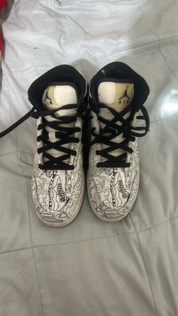 Air Jordan High-Top  Graffiti Print size 6.5 youth