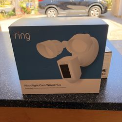 ring floodlight cam wired plus