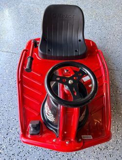 Razor Crazy Cart 24V Electric Drifting Go-Kart - Black/Red