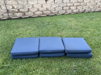 6 Front Gate Sunbrella Outdoor Seat Visions 19” X 17”