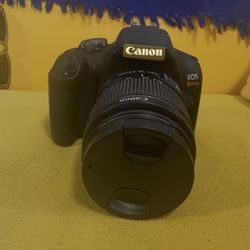 Canon Rebel T7 