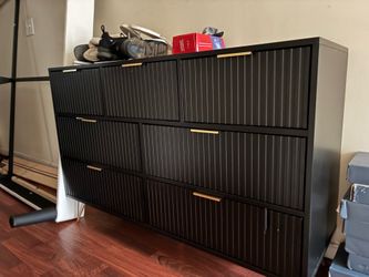 6 wooden dresser