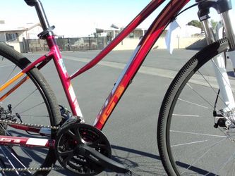 Gt womens 2024 hybrid bike