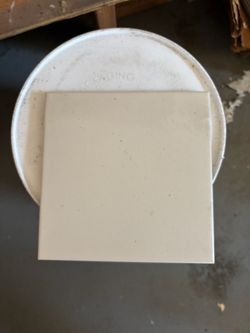 White glaze 8x8in tile