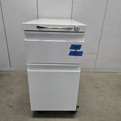Solid Metal File Cabinet With Key On Casters