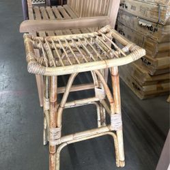 Barstool 