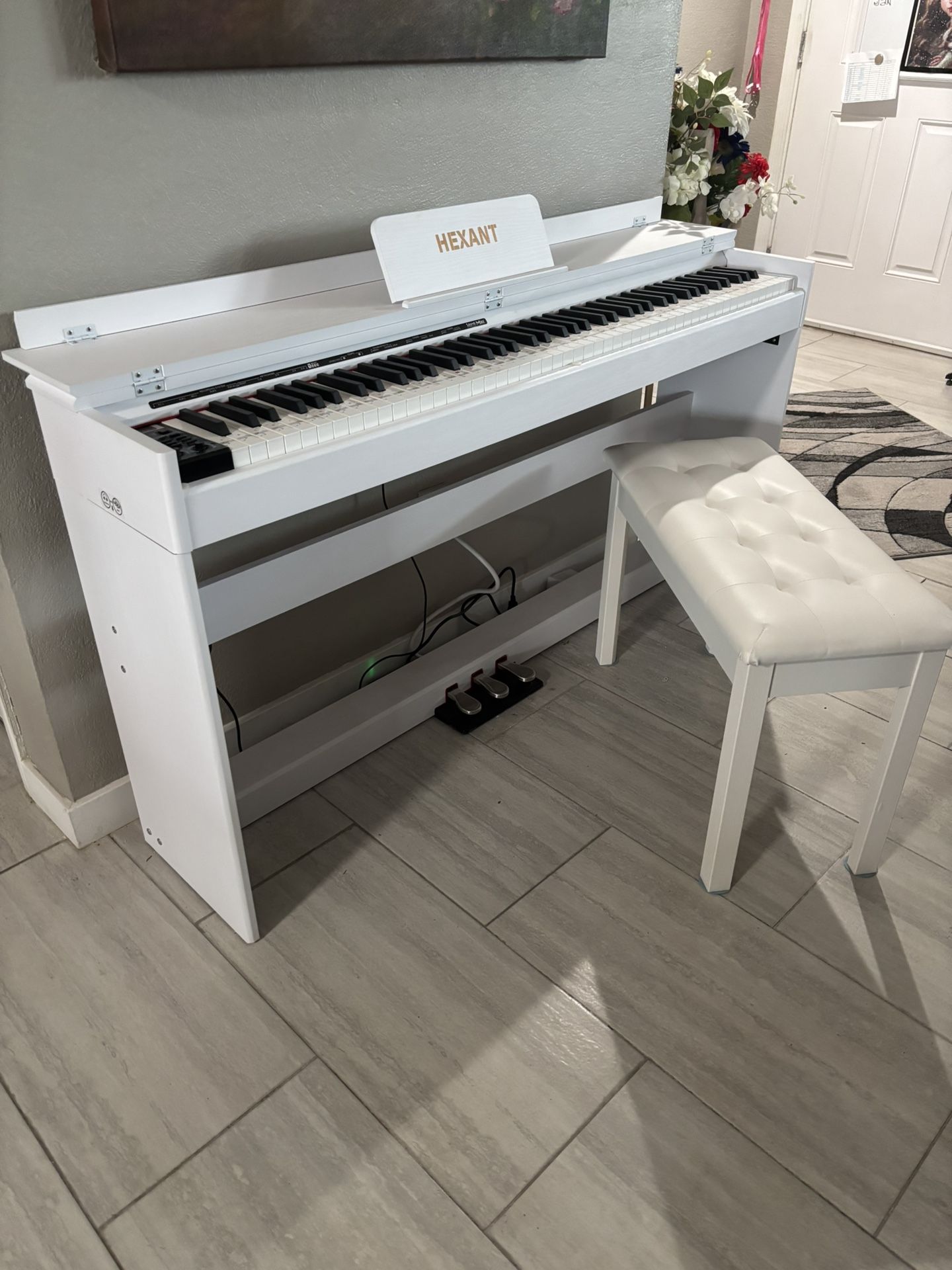 Piano And Learning Books