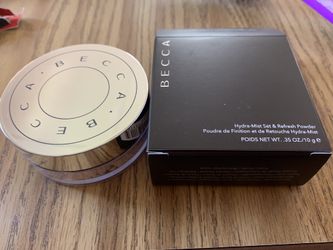 Becca hydrating setting powder new
