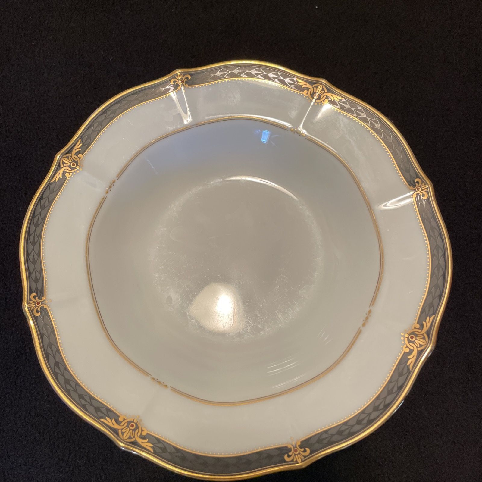 Noritake Gold/Blue Rimmed Soup Bowls  4161 Set of 4. Dishwasher Safe.