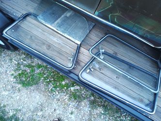 Squareback Pop Out Windows