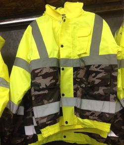 Class 3 High Visibility Jacket with Camo Bottom