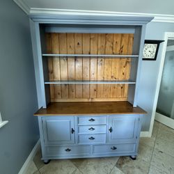 Buffet Cabinet With Detachable Top Shelf