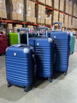 New - Hardside 3-piece  Spinner luggage set