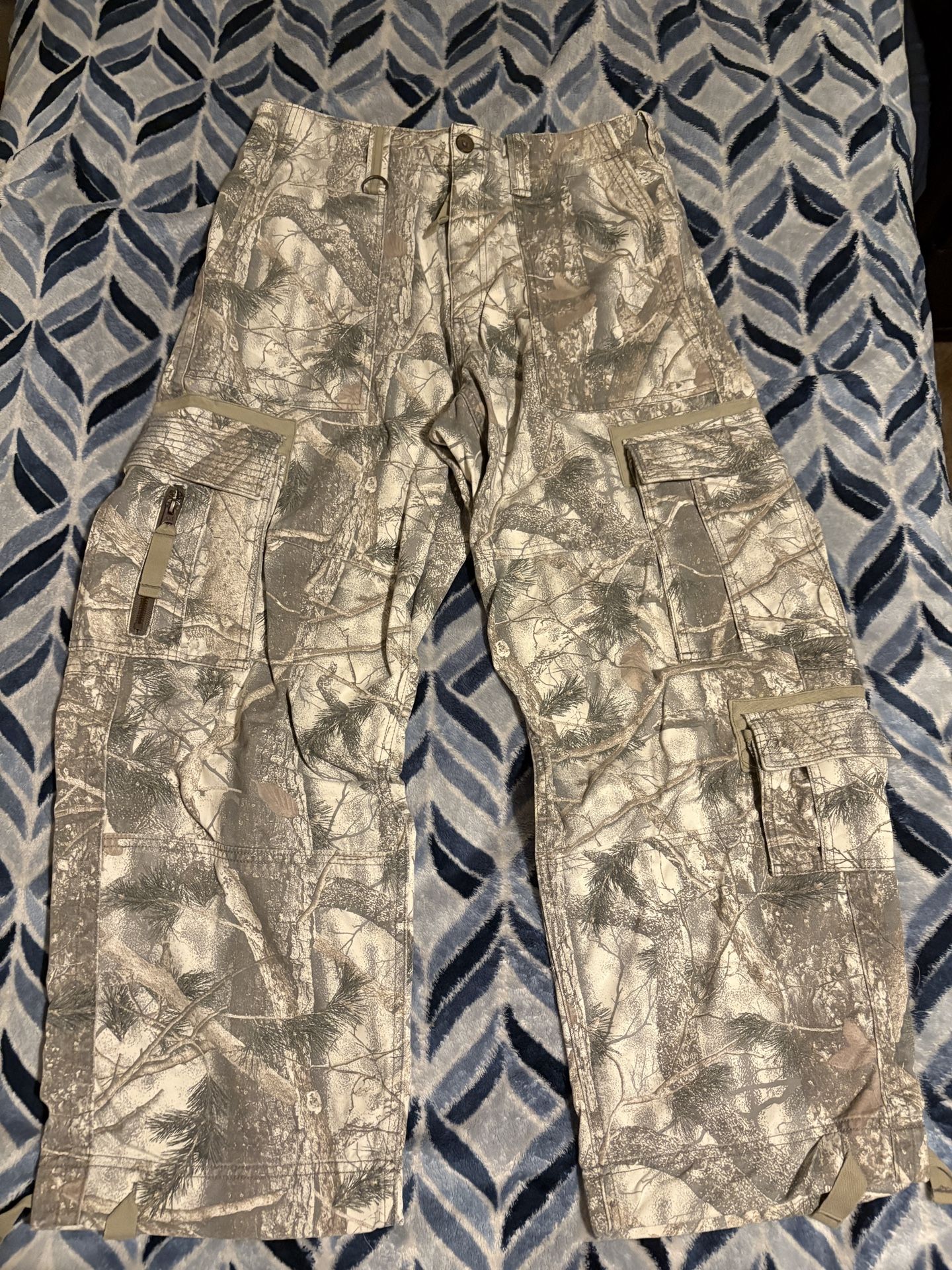 Ultra Baggy Camo Pants