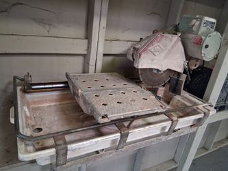 MK wet/tile saw with stand
