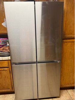 REFRIGERATOR