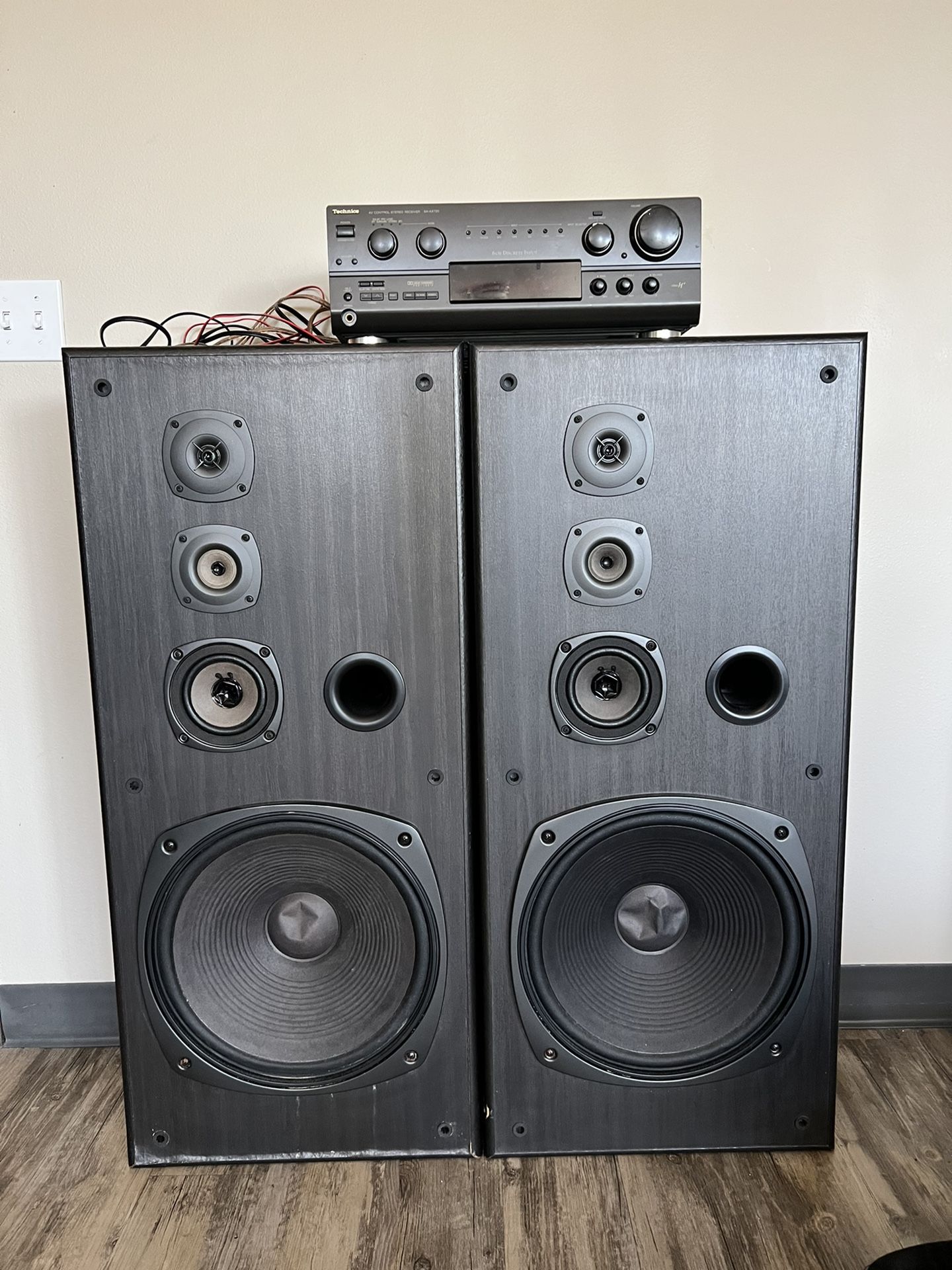 Ke wood Speakers