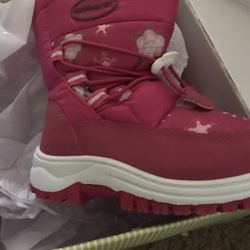 AXZ Adorable Fuchsia boots for girl size 10