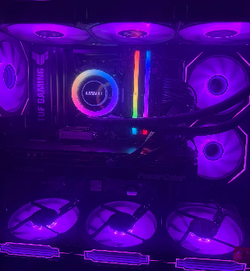 Custom 9850X3D 9070XT PC
