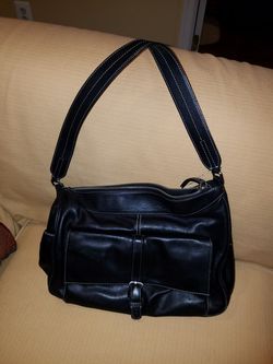 Ann Taylor black leather handbag