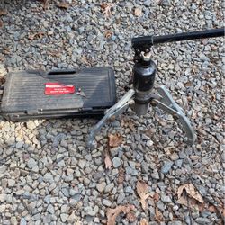 Pittsburg 10 Ton Hydraulic Gear Puller