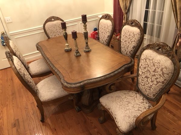 Aico Michael Amini Dining Suite For Sale In Alpharetta Ga Offerup
