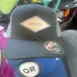 OREGON CAPS  ( HATS) 