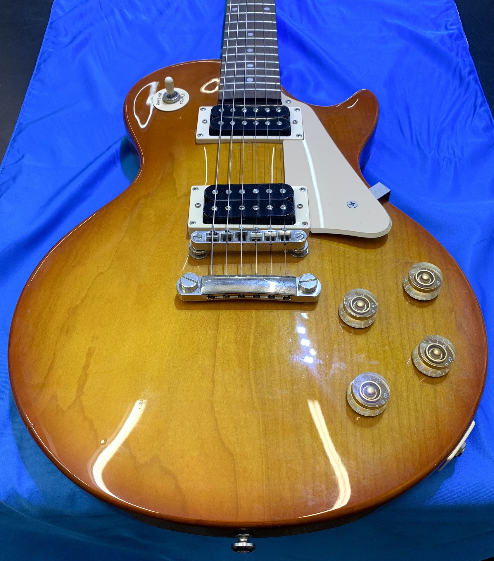 Epiphone Les Paul 100 Electric Guitar