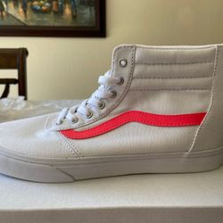 Vans high top shoes Missy size 5, women size 6