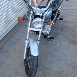 2001 Suzuki Sabage 