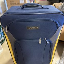 Náutica Luggage Set $40 