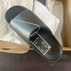 BRAND NEW NIKE CALM SLIDE (Size 9 Men)