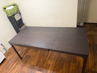 Dining table with chairs