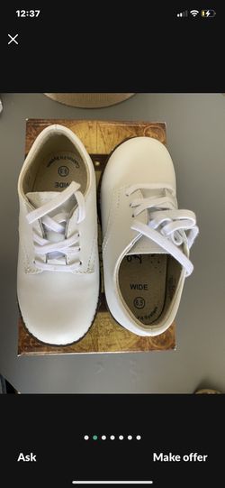 White Toddler Shoes size 8.5