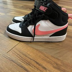 Nike Pink And Black Girl Shoes 