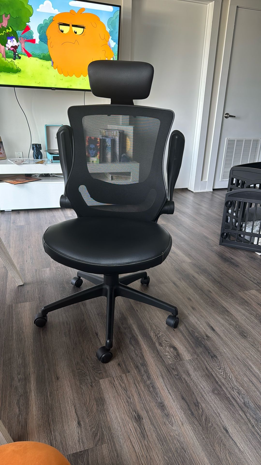 Almost New Computer desk chair